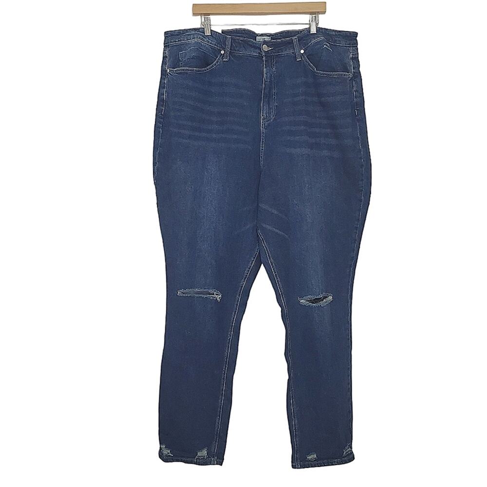 NWT BP | Distressed Mom Jean in Dark Wash